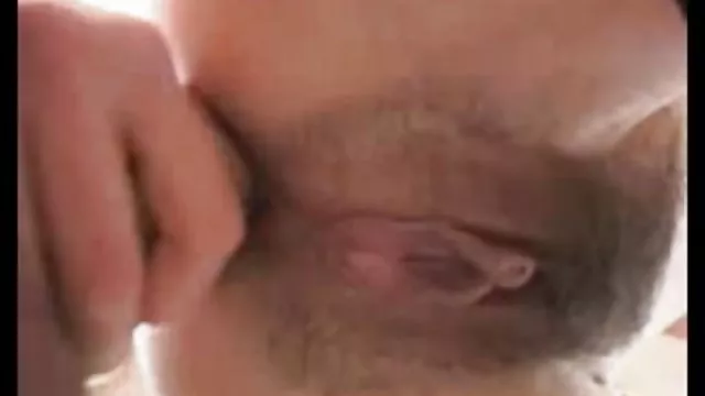 我的黑人秘書確實有一對漂亮的山雀
